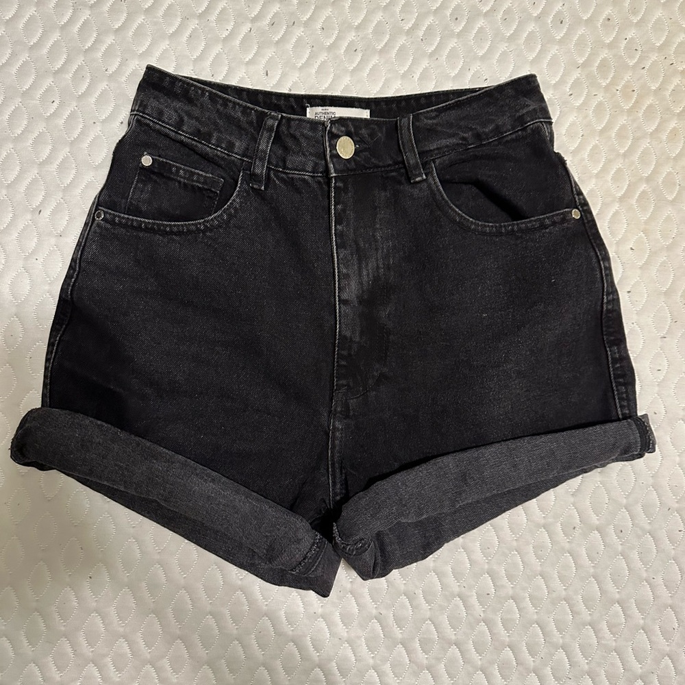 ZARA Denim Mom Short - Black - Picture 2 of 4